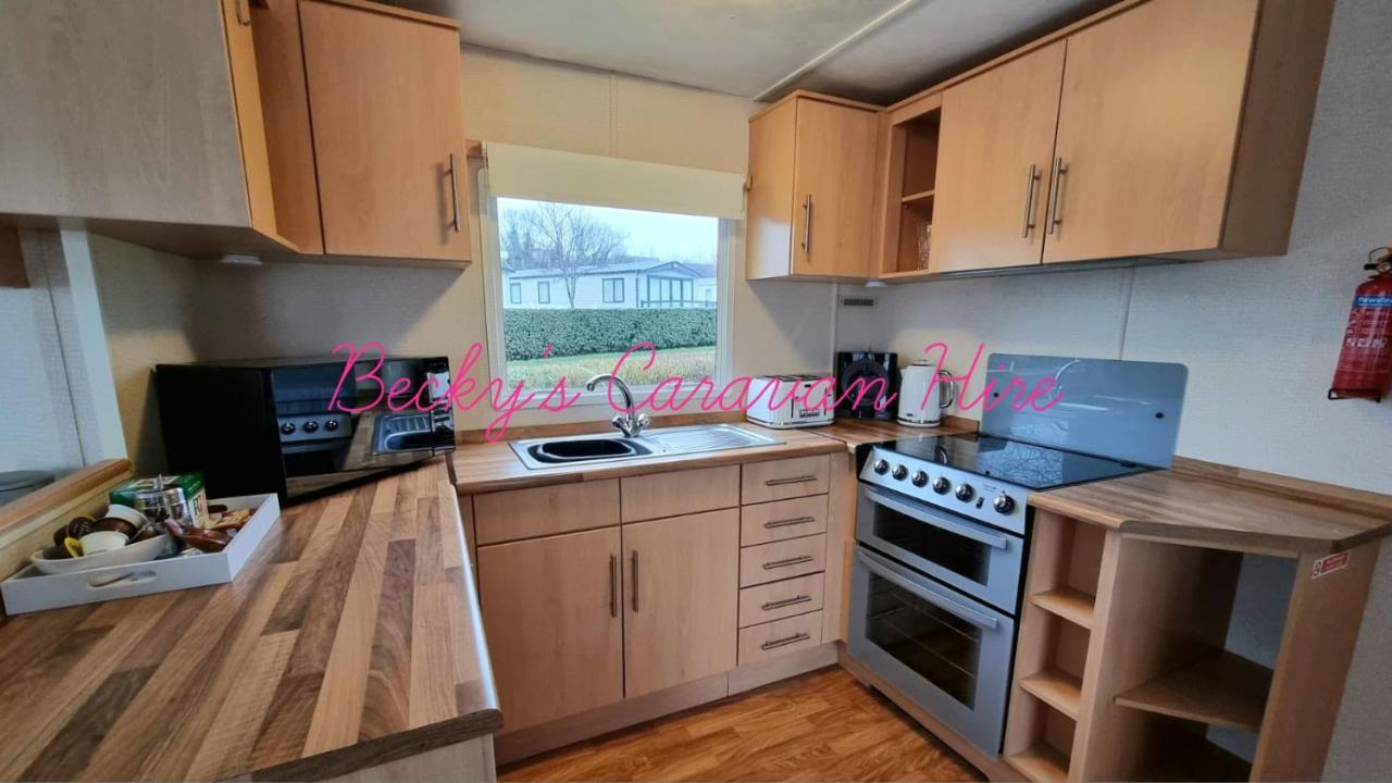 Becky's Caravan At Marton Mere Holiday park *